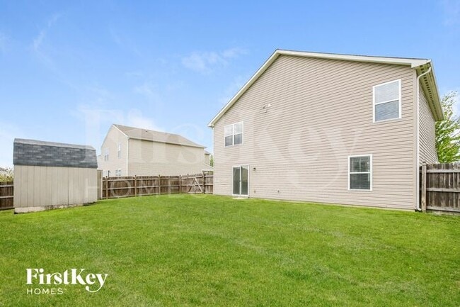 Building Photo - 699 Findlay Ln
