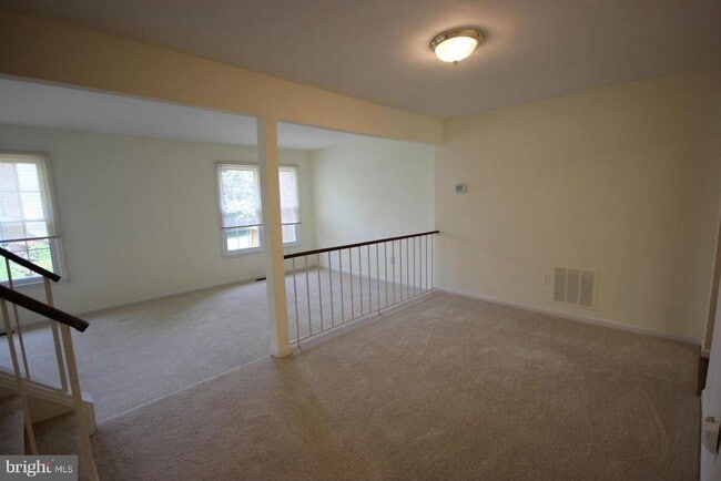 Building Photo - 3920 Bradwater St