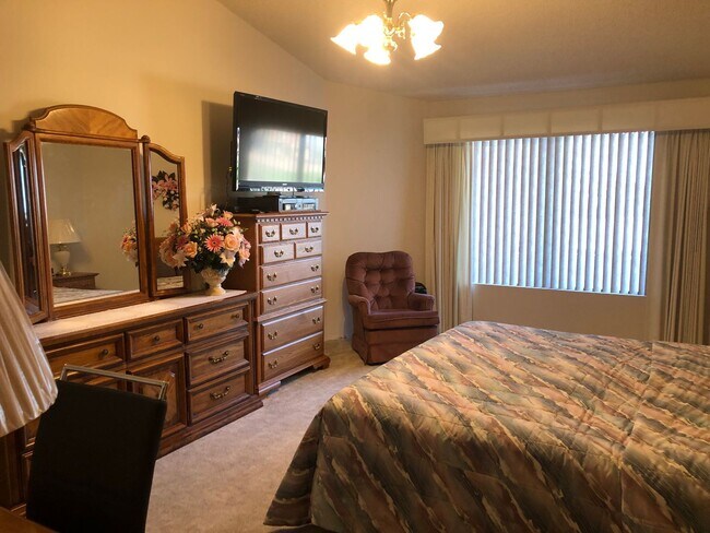 Building Photo - 1439 Leisure World