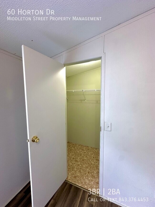 Building Photo - 60 Horton Rd