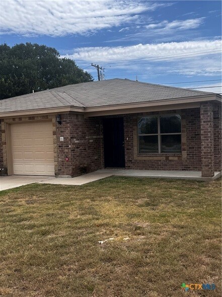 Building Photo - 1803 Indian Trail