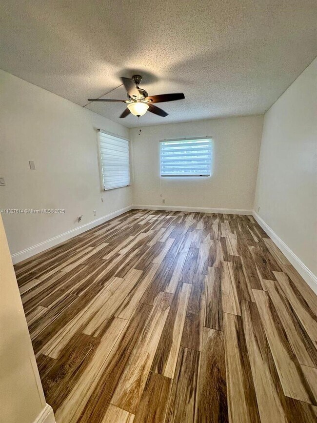 Building Photo - 1300 SW 130th Ave