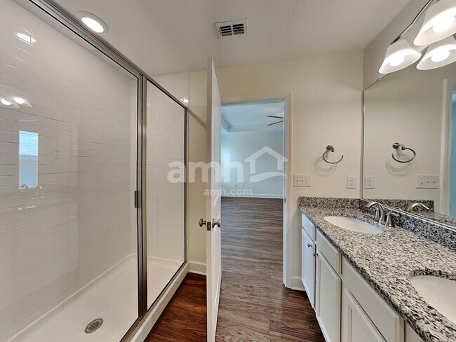 Building Photo - 4536 Reisswood Loop