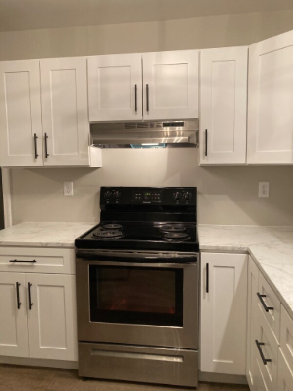 Building Photo - 1052 Stonybridge Dr