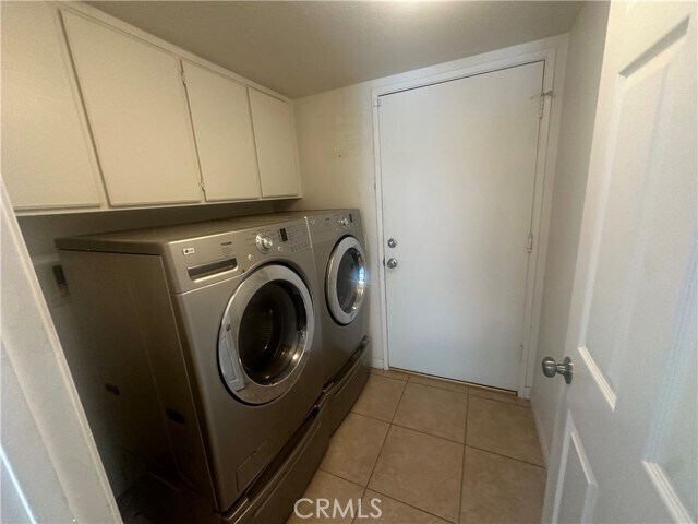 Building Photo - 22800 Robin Way