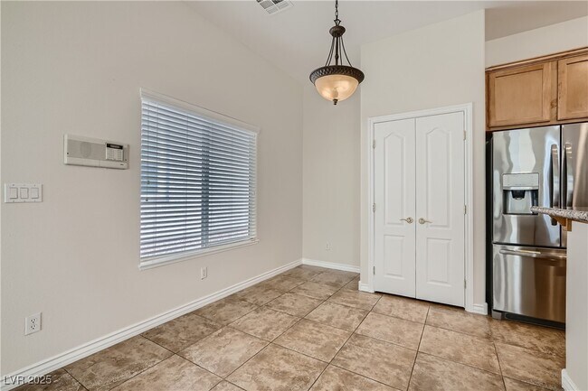 Building Photo - 3625 Alcantara Ln