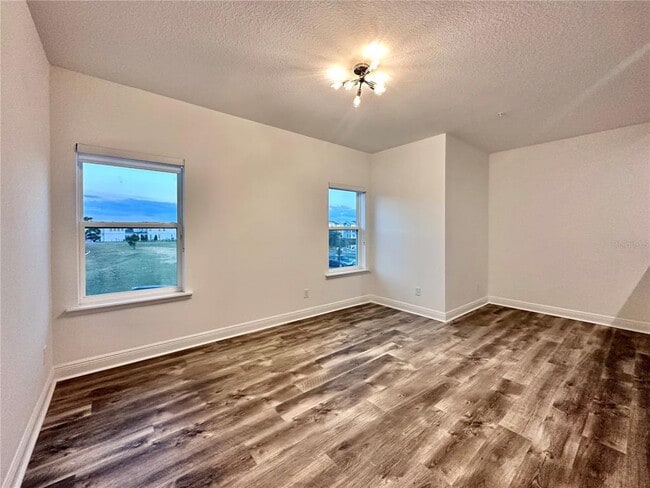 Building Photo - 7275 Nemours Pkwy