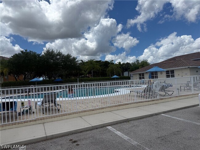 Building Photo - 3939 Pomodoro Cir