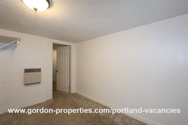 Building Photo - MOVE IN SPECIAL: SE 88th Ave - 2 bedroom a...
