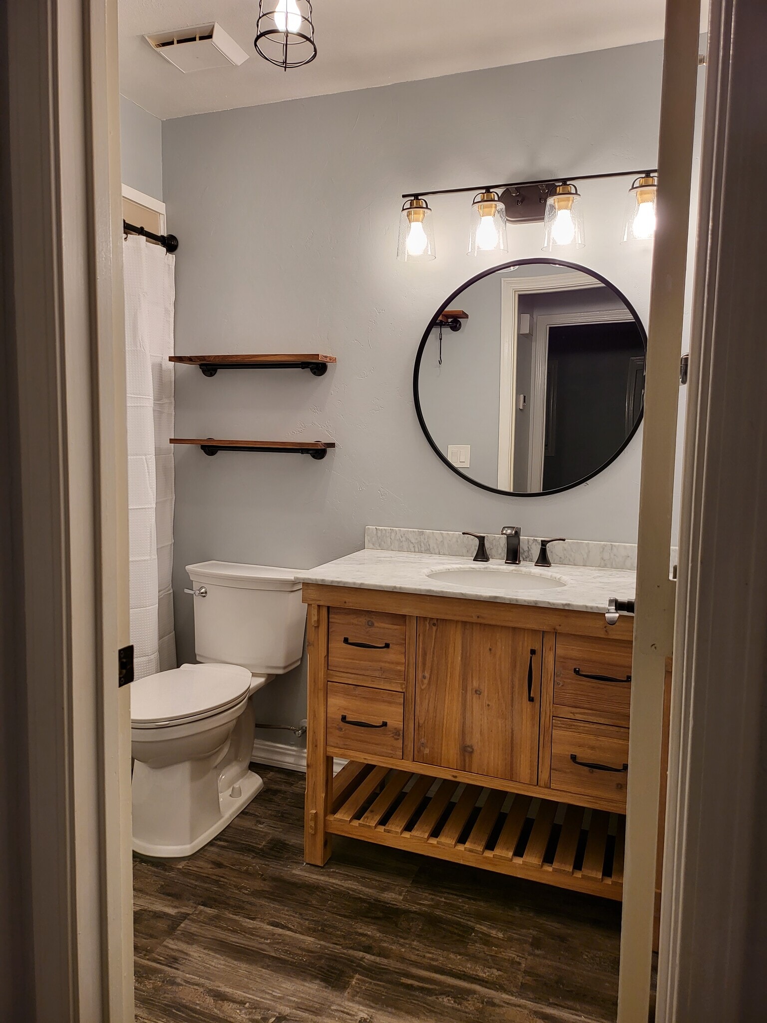 Building Photo - 150 Huntley Ave