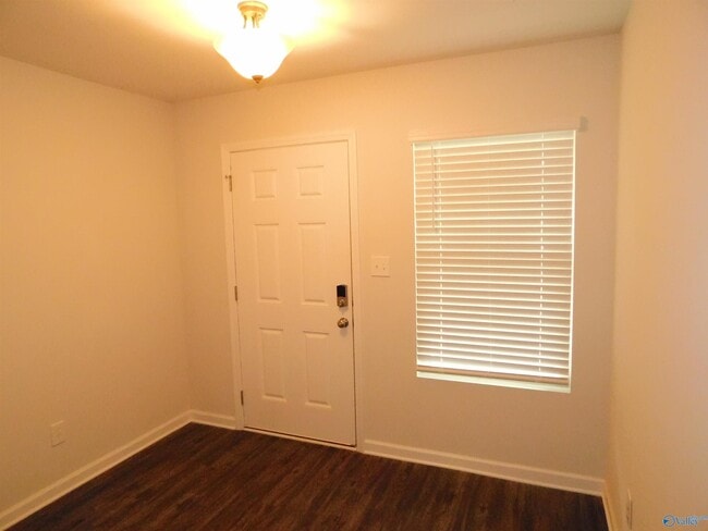 Building Photo - 136 Winstead Cir