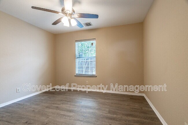 Building Photo - 3613 Candle Ridge Dr