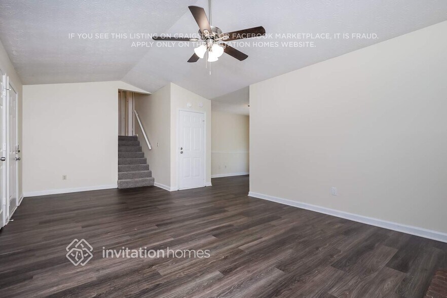 Building Photo - 221 River Birch Dr