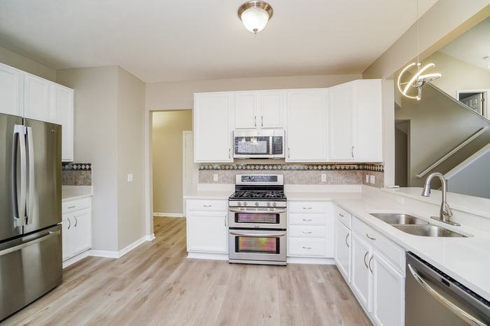 Building Photo - 1497 Westbrook Dr