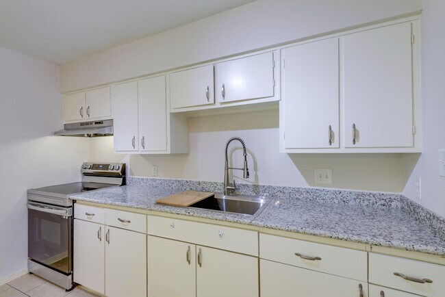 Building Photo - 4123 Dacca Dr