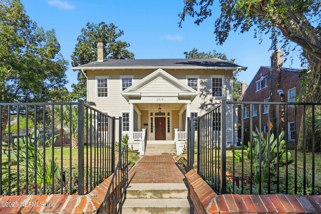 Primary Photo - 2979 St Johns Ave