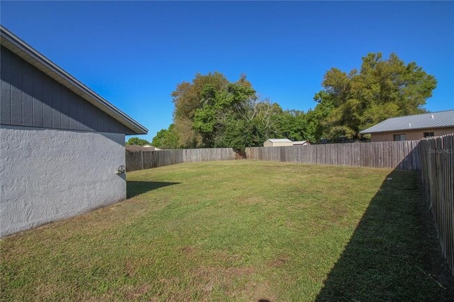 Building Photo - 209 Granite Dr