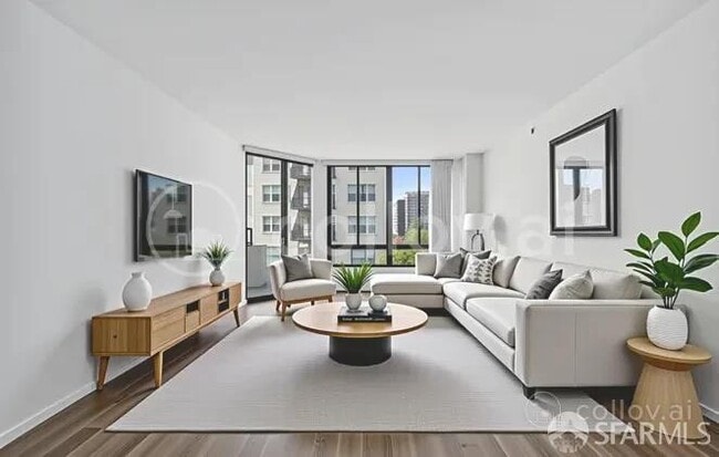 Primary Photo - 900 Bush St