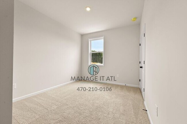 Building Photo - 3102 Ace Blvd