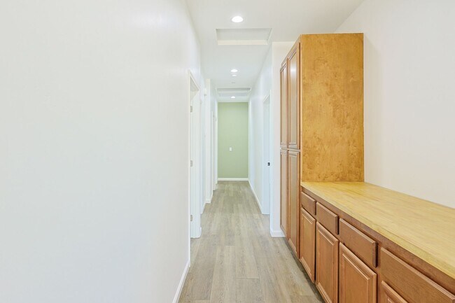 Building Photo - 4 Bedroom VIEW Home in Escondido built in 2023