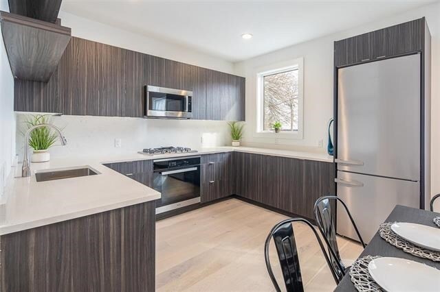 Building Photo - 110 Brunswick St