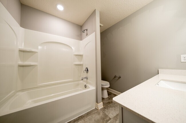 Building Photo - 4849 Stable View Dr
