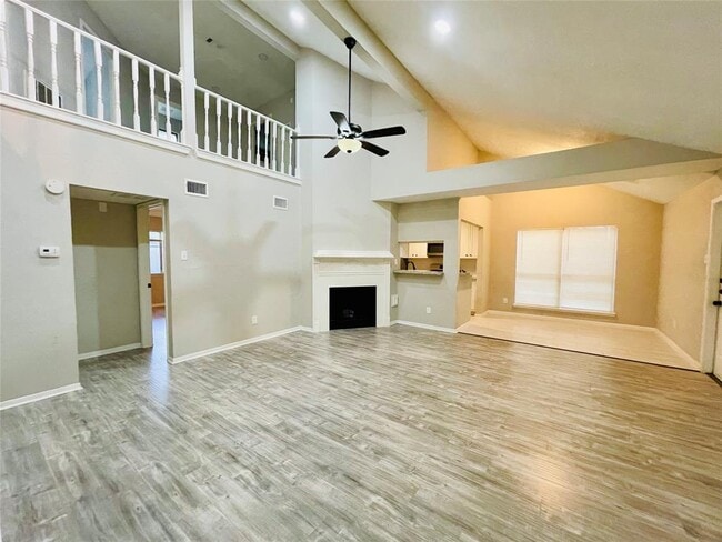 Building Photo - 16303 Napa Vine Dr