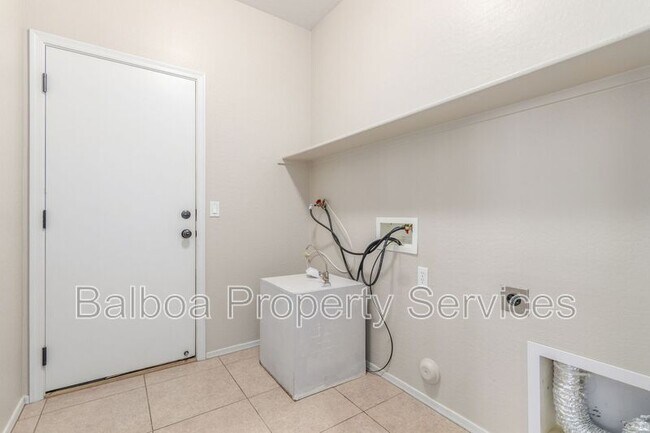 Building Photo - 21534 E Domingo Rd