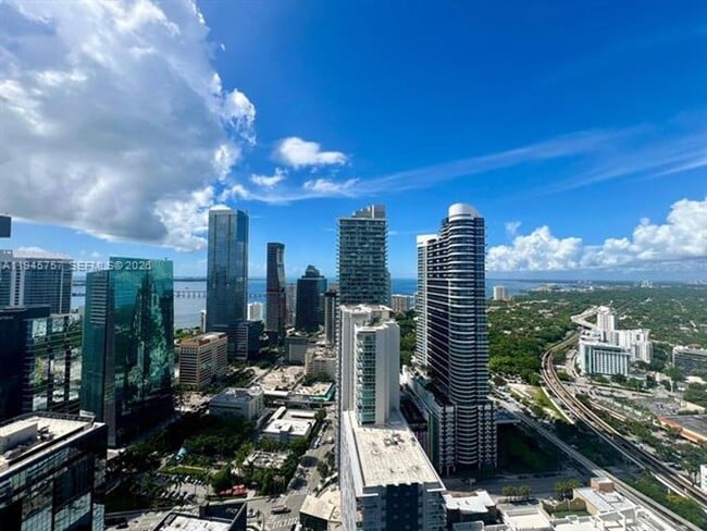 Building Photo - 1100 S Miami Ave