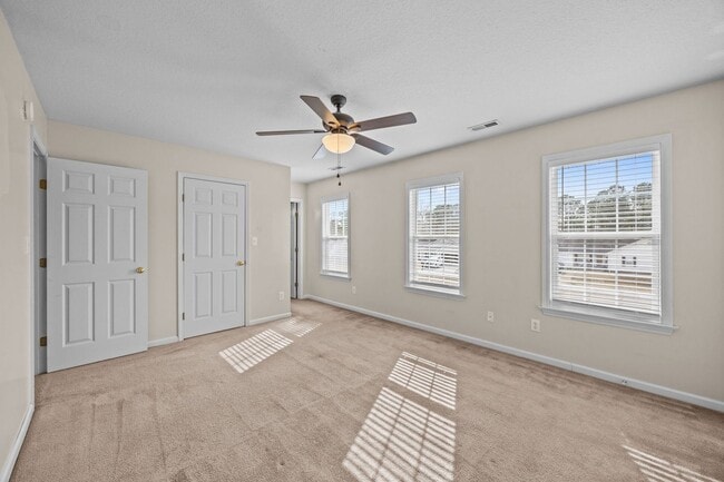 Building Photo - Welcome to Brookstone Crossing!