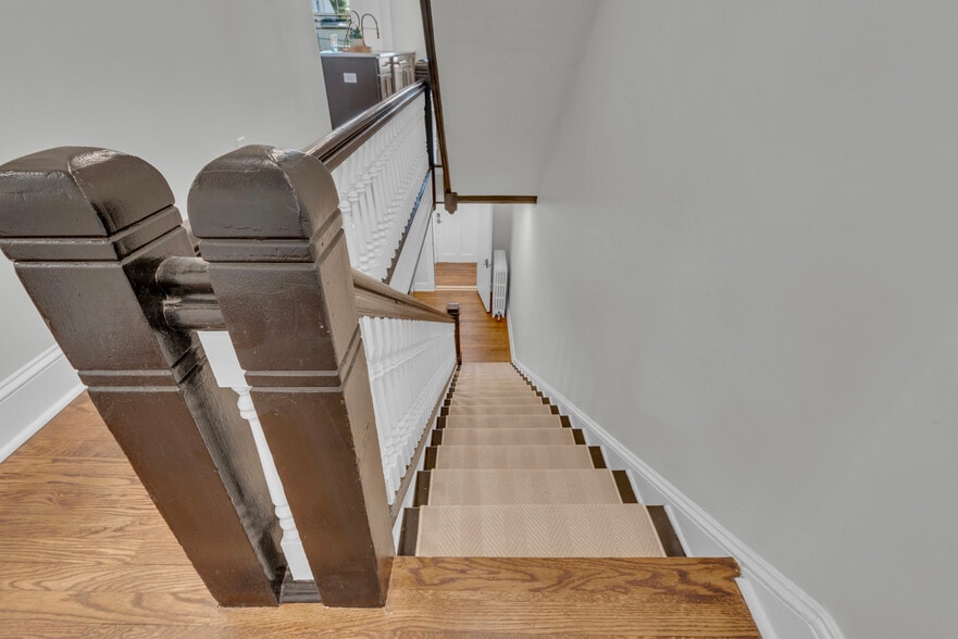 Building Photo - 3 Murray Ave