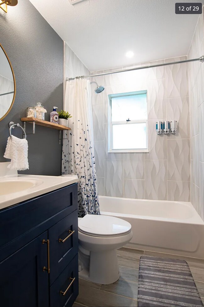 Building Photo - 4112 Dublin St