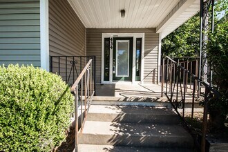 Building Photo - Great House in Perfect Location