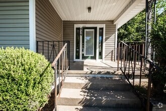 Building Photo - Great House in Perfect Location