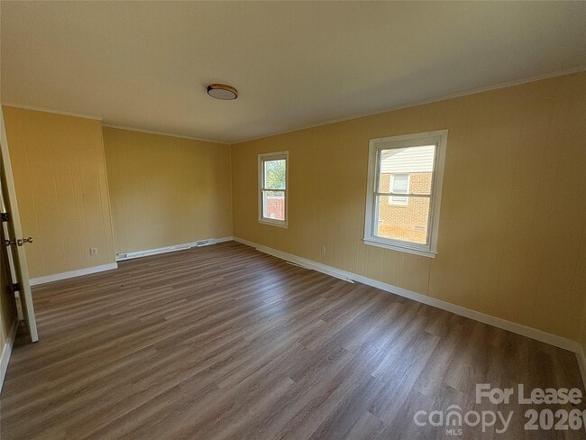 Building Photo - 800 Carrington Dr