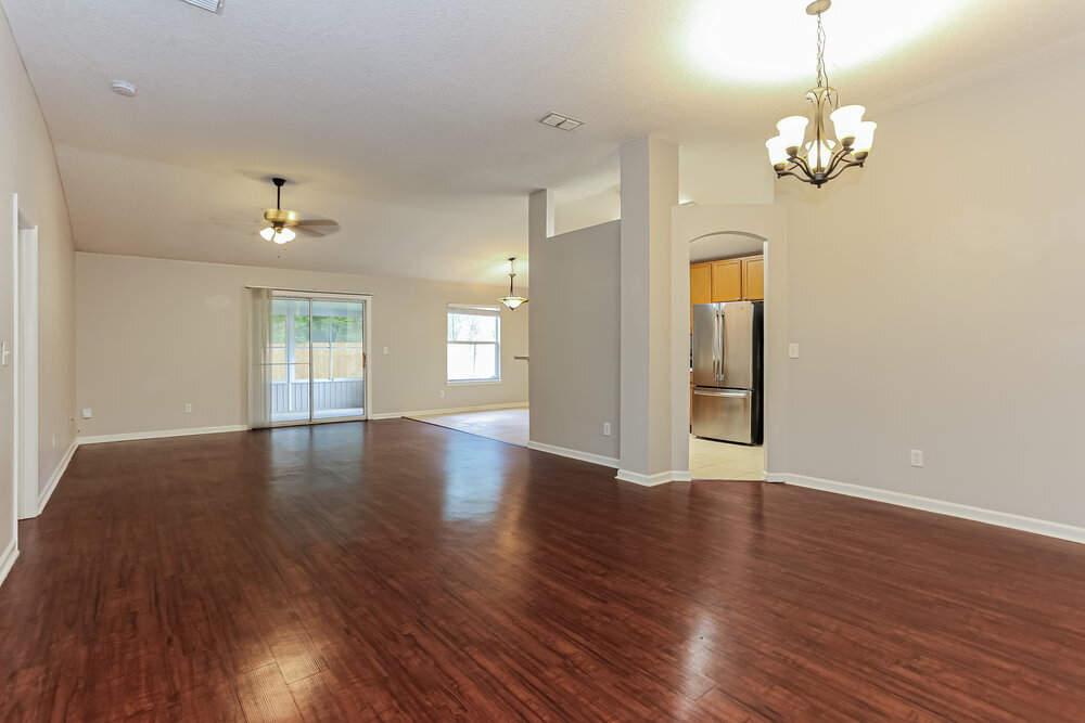 Building Photo - 3382 Westfield Dr