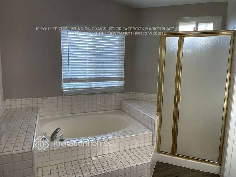 Building Photo - 9122 Owari Ln