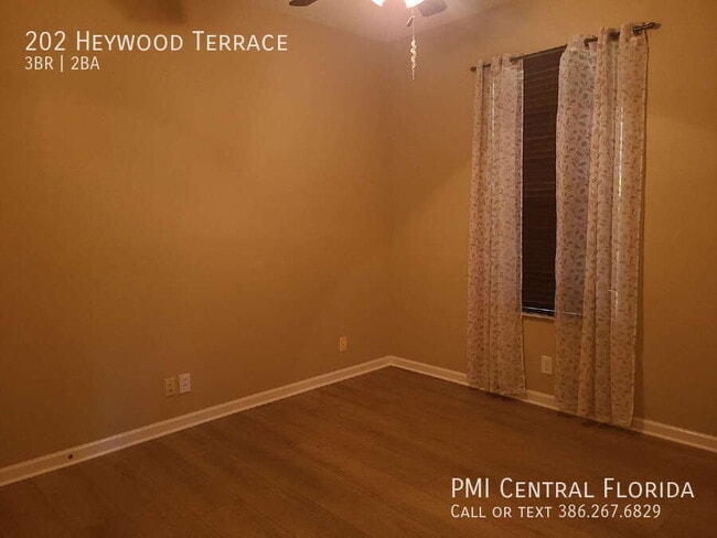 Building Photo - 202 Heywood Terrace