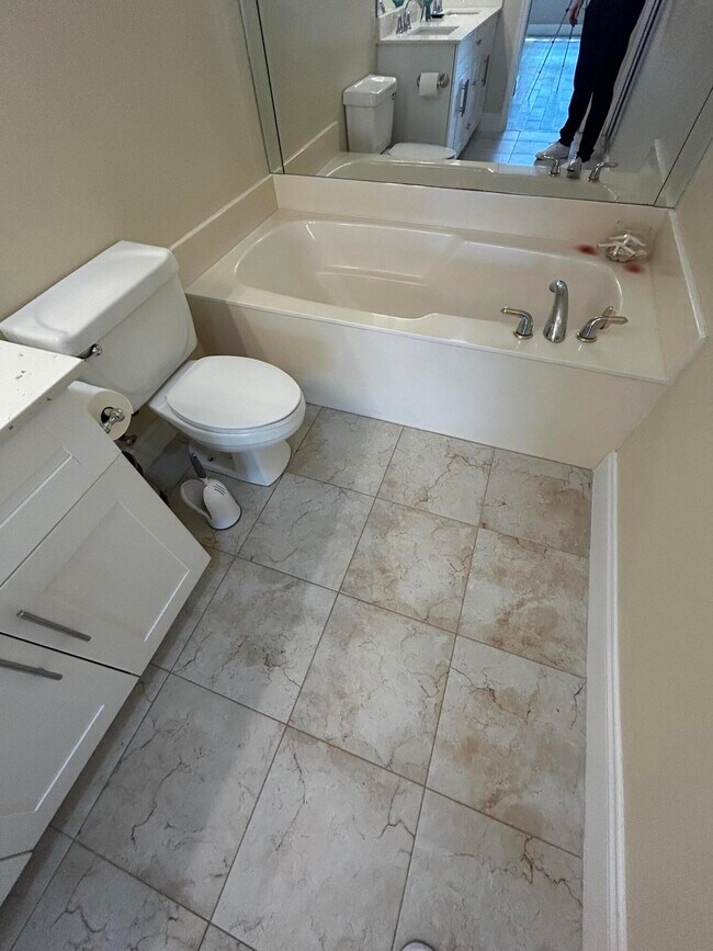 Building Photo - 6351 Long Key Ln