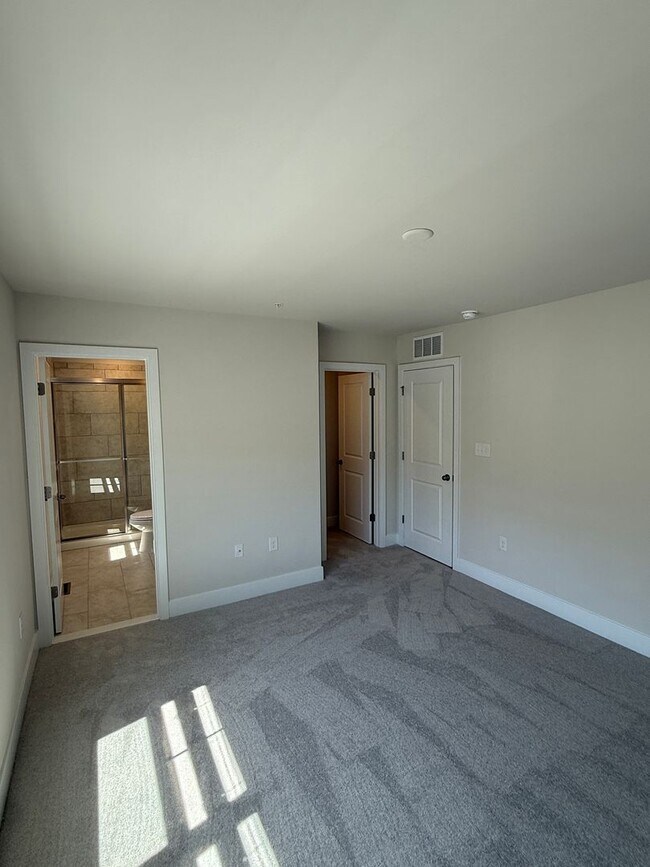 Building Photo - Stylish Townhome Overlooking River Marsh Golf Course- Cambridge, MD
