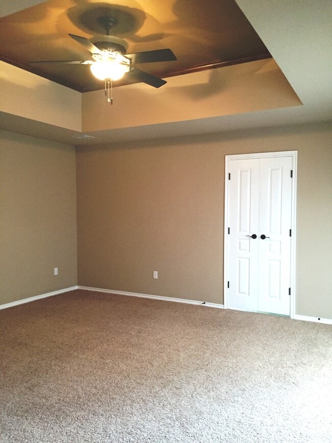 Building Photo - 16009 Bravado Pl