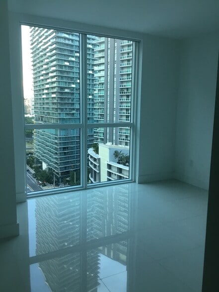 Second bedroom - 1080 Brickell Ave