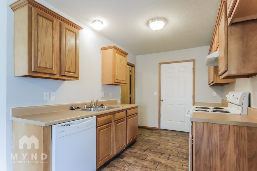 Building Photo - 3643 Juniper