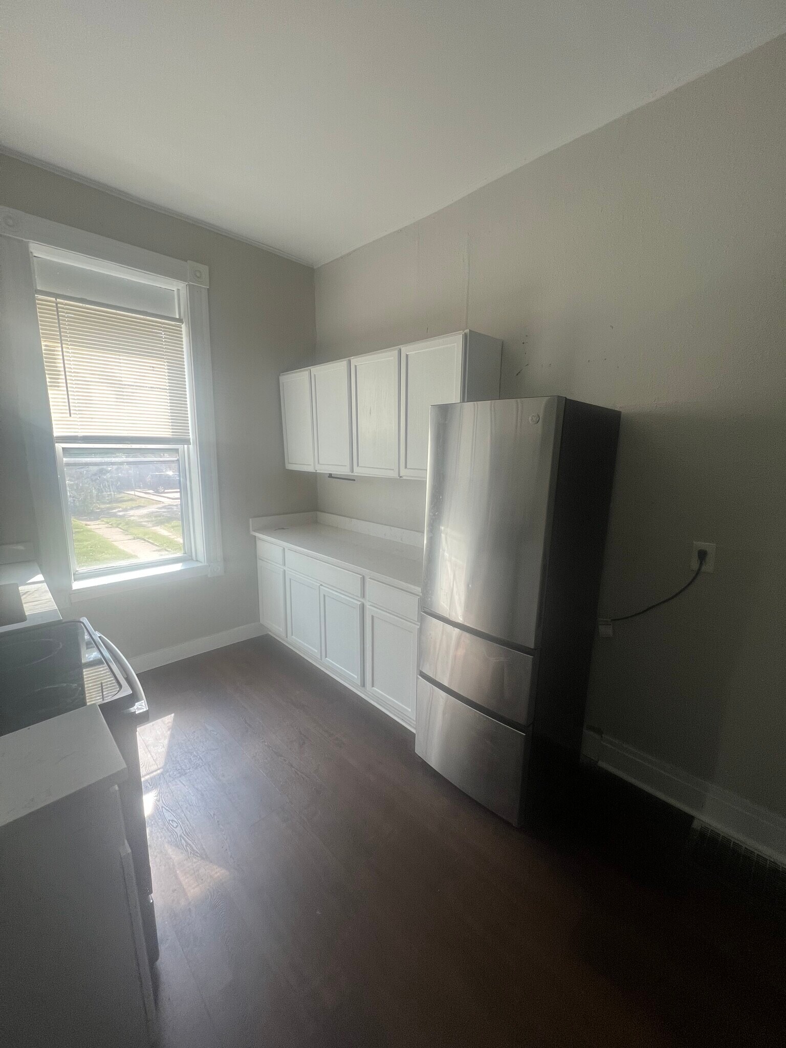 Building Photo - 3016 California Ave