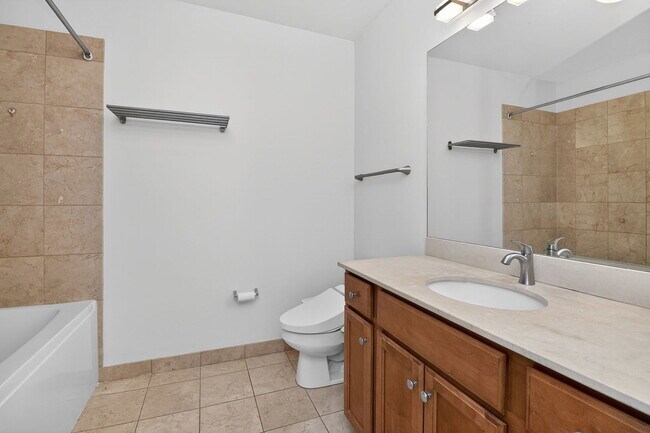 Building Photo - 1160 S Michigan Ave