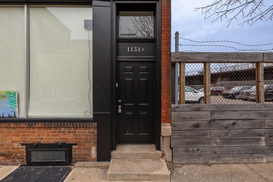 Building Photo - 1131 Callowhill St