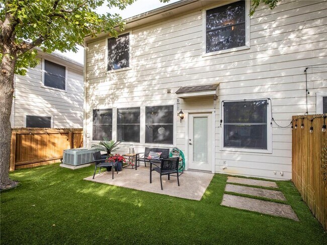 Building Photo - 4508 Duval Rd