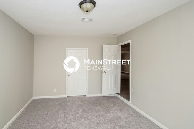 Building Photo - 3 Bedroom Pet-Friendly Home in Bessemer, AL with Main Street Renewal