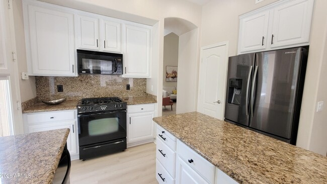 Building Photo - 4115 N Boulder Canyon