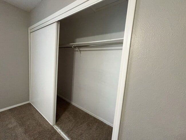 Building Photo - 6703 Fire Hill Dr